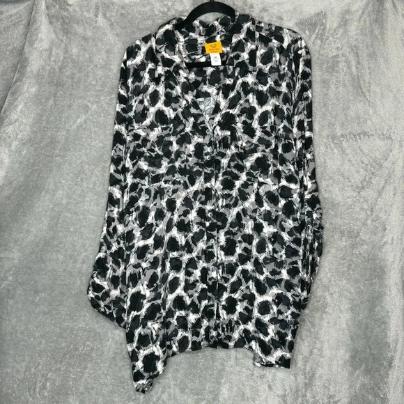 Ruby Rd. Tops - Ruby Rd 3X Shirt Top Black Cheetah Print Button Up Tab Long Sleeve V Neck Knit